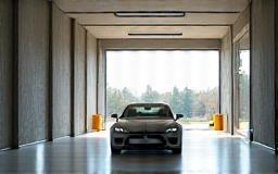 Car arriving at the wash bay